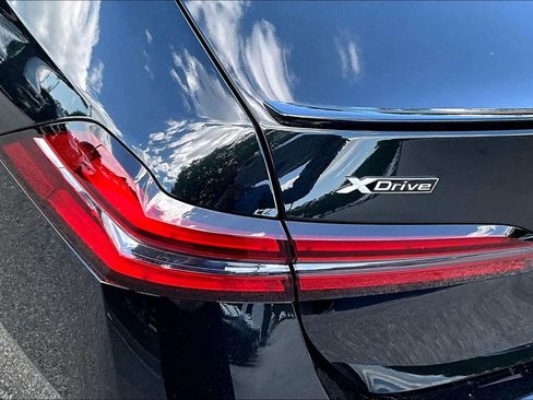 New 2026 BMW 530i xDrive w/ M Sport Package image 14