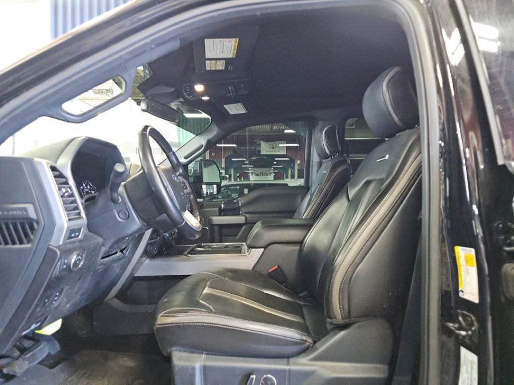 Used 2021 Ford F250 Platinum w/ Tremor Off-Road Package AWD/4WD image 10