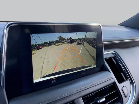 Used 2024 Chevrolet Tahoe LT RWD image 28