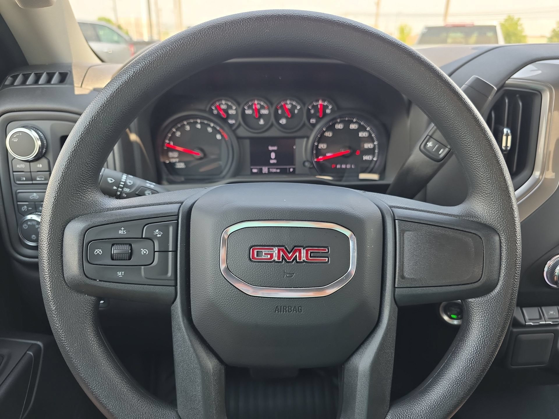 Used 2025 GMC Sierra 1500 Pro w/ Pro Value Package AWD/4WD image 18