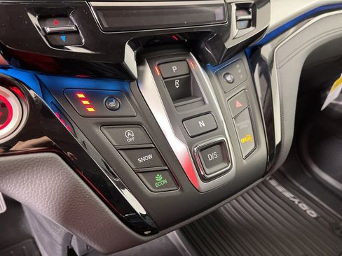 New 2026 Honda Odyssey Touring image 37