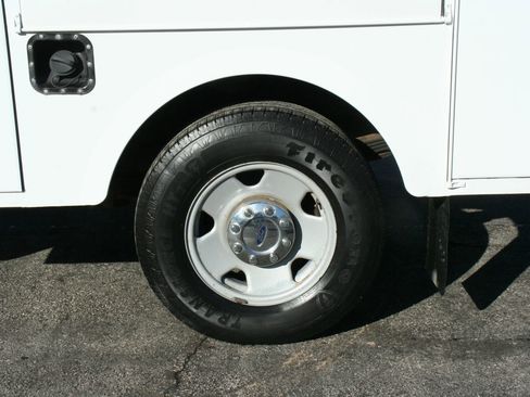 Used 2008 Ford F250 XL image 6