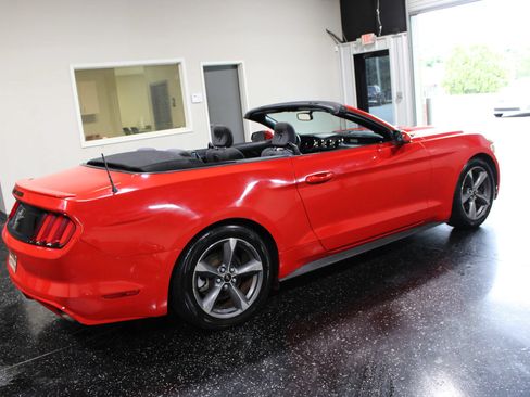 Used 2016 Ford Mustang Convertible w/ Equipment Group 051A RWD image 29