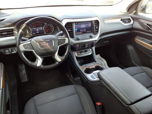 Used 2020 GMC Acadia SLE w/ Driver Convenience Package AWD/4WD image 4