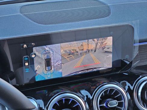 New 2026 Mercedes-Benz GLB 250 4MATIC image 19