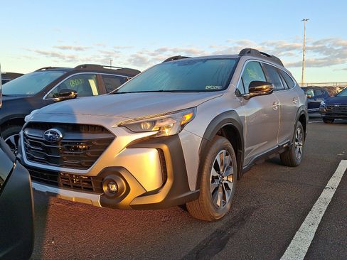 New 2025 Subaru Outback Limited XT image 2