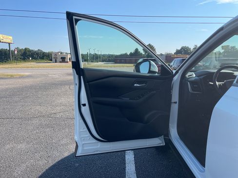 New 2026 Nissan Rogue SV image 8