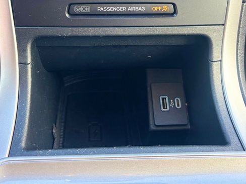 Certified 2024 Ford Edge SEL w/ Convenience Package image 43