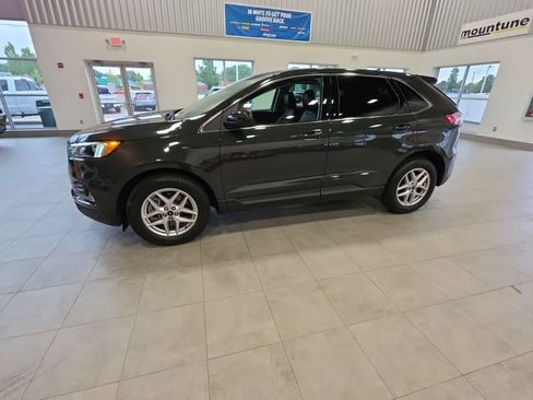Used 2024 Ford Edge SEL w/ Convenience Package AWD/4WD image 13