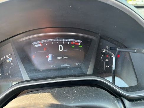 Used 2022 Honda CR-V Touring image 13