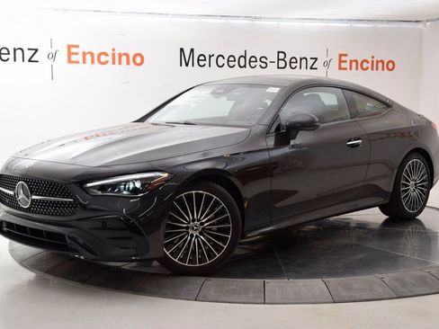 New 2026 Mercedes-Benz CLE 300 4MATIC Coupe image 2