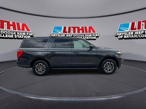 Used 2024 Ford Expedition Max XLT RWD image 9