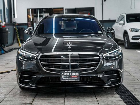 Used 2022 Mercedes-Benz S 580 S 580 image 2