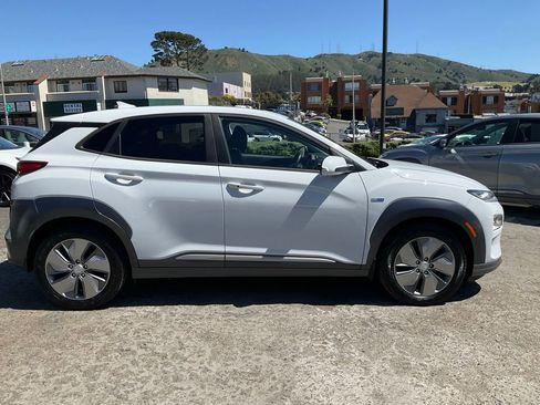 Used 2019 Hyundai Kona Ultimate image 3
