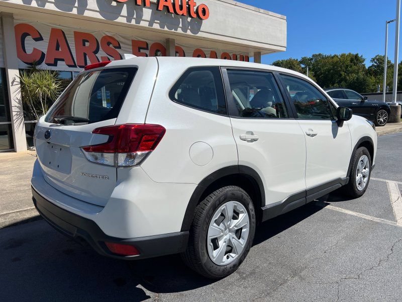 Used 2023 Subaru Forester AWD/4WD image 6