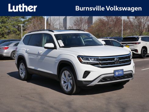 Used 2022 Volkswagen Atlas SE image 1