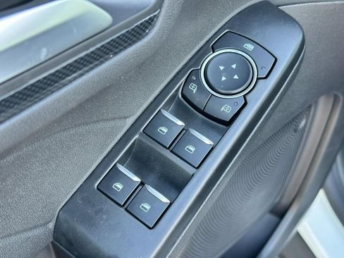 New 2026 Ford Escape ST-Line w/ Cold Weather Package FWD image 9