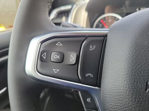 New 2026 RAM 1500 Big Horn AWD/4WD image 17