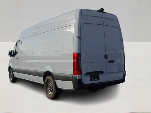 New 2025 Mercedes-Benz Sprinter 2500 image 7