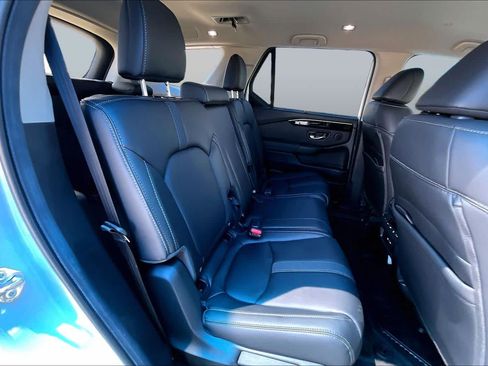 Used 2025 Honda Pilot EX-L image 20