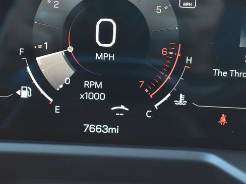 Used 2026 GMC Acadia AT4 w/ Luxury Package AWD/4WD image 33
