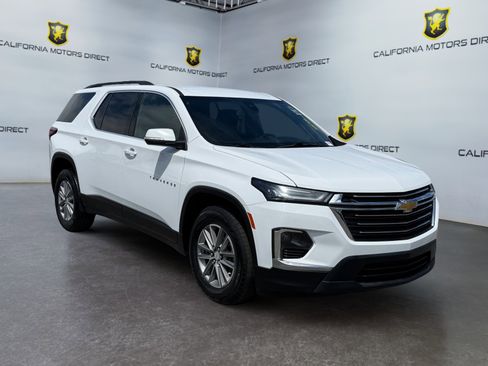 Used 2022 Chevrolet Traverse LT FWD image 7