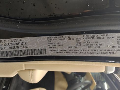 Used 2022 Jeep Grand Cherokee Limited 4xe image 33