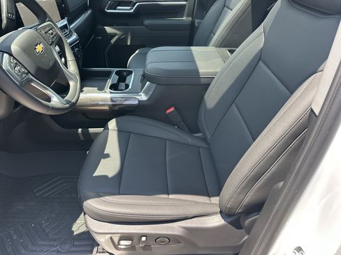 New 2026 Chevrolet Silverado 2500 LTZ w/ LTZ Plus Package AWD/4WD image 20