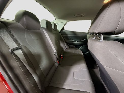 Used 2024 Hyundai Elantra SE image 26