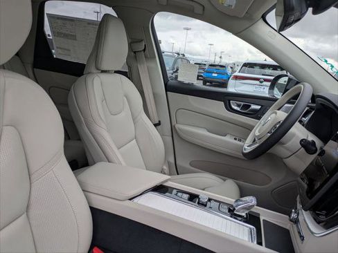 New 2026 Volvo XC60 T8 Ultra w/ Climate Package PRO image 14