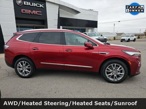 Used 2023 Buick Enclave Essence w/ Experience Buick Package image 8