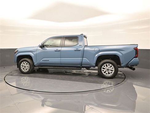 New 2026 Toyota Tacoma SR5 image 5