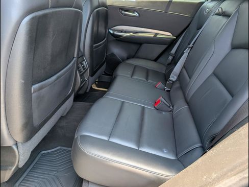 Used 2024 Cadillac XT4 Premium Luxury AWD/4WD image 10