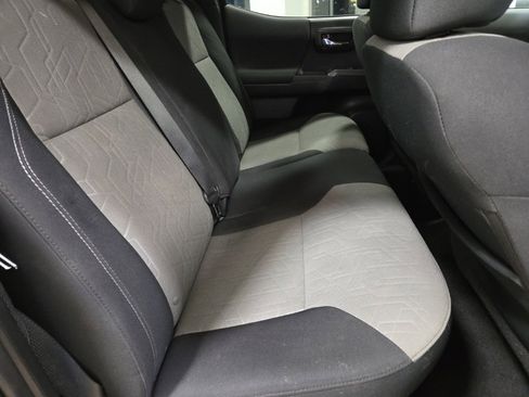 Used 2023 Toyota Tacoma TRD Sport image 16