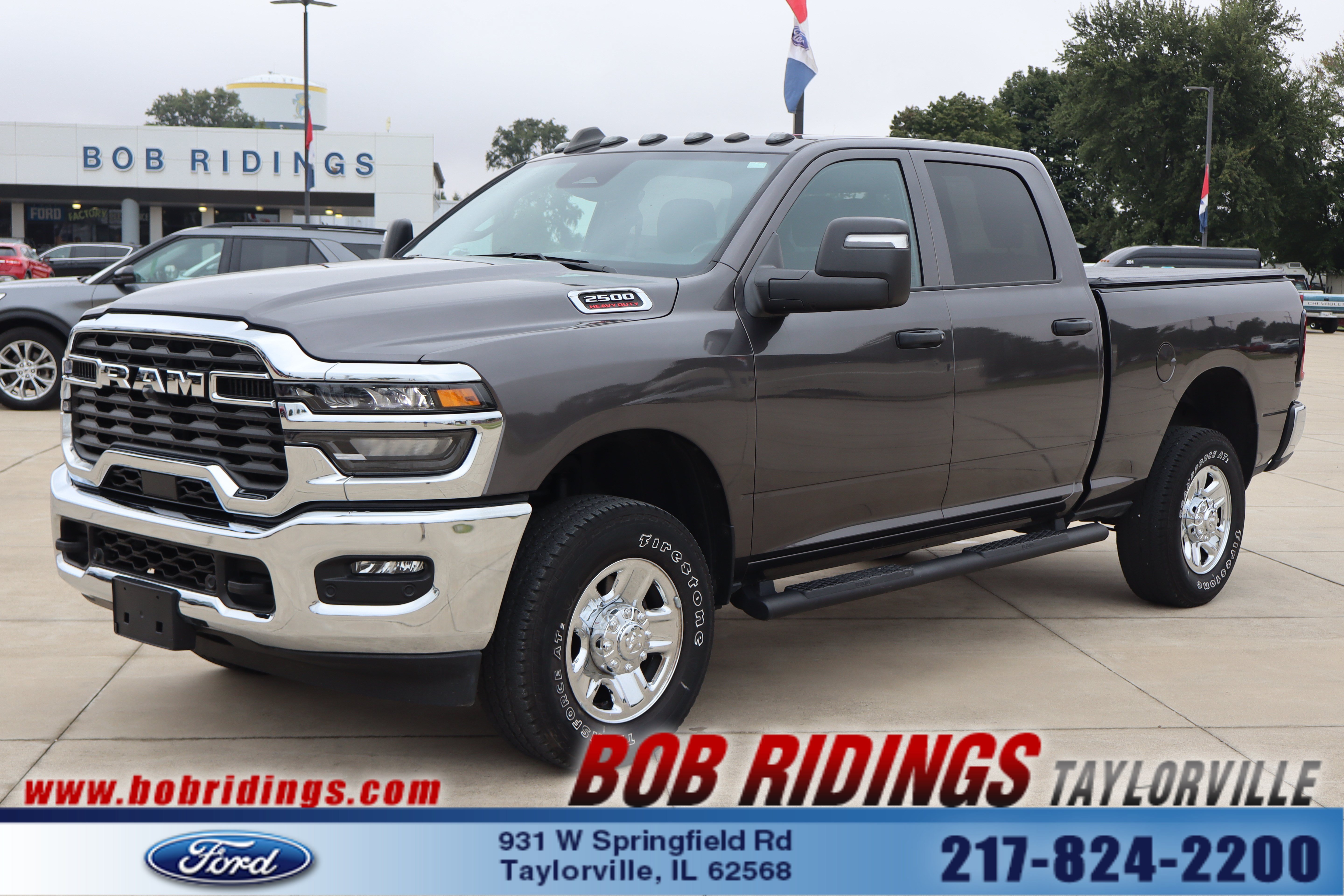 Used 2025 RAM 2500 Tradesman AWD/4WD image 1