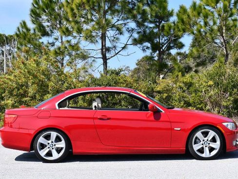 Used 2011 BMW 328i Convertible image 45