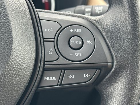 New 2025 Toyota RAV4 XLE image 28