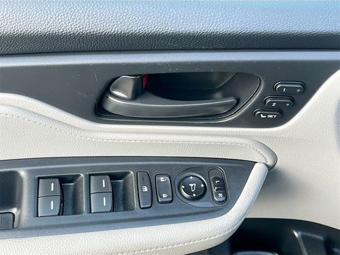 Used 2024 Honda Odyssey EX-L image 17