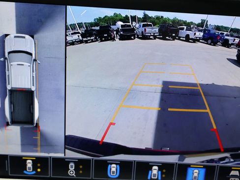 Used 2022 Chevrolet Silverado 3500 High Country w/ Safety Package II AWD/4WD image 24