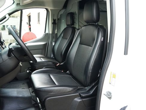Used 2024 Ford Transit 150 Low Roof RWD image 3