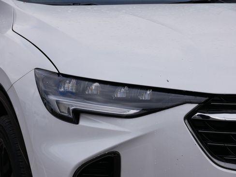 Used 2023 Buick Envision Essence w/ Sport Touring Package image 16