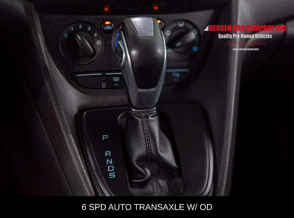 Used 2017 Ford Transit Connect XLT FWD image 20