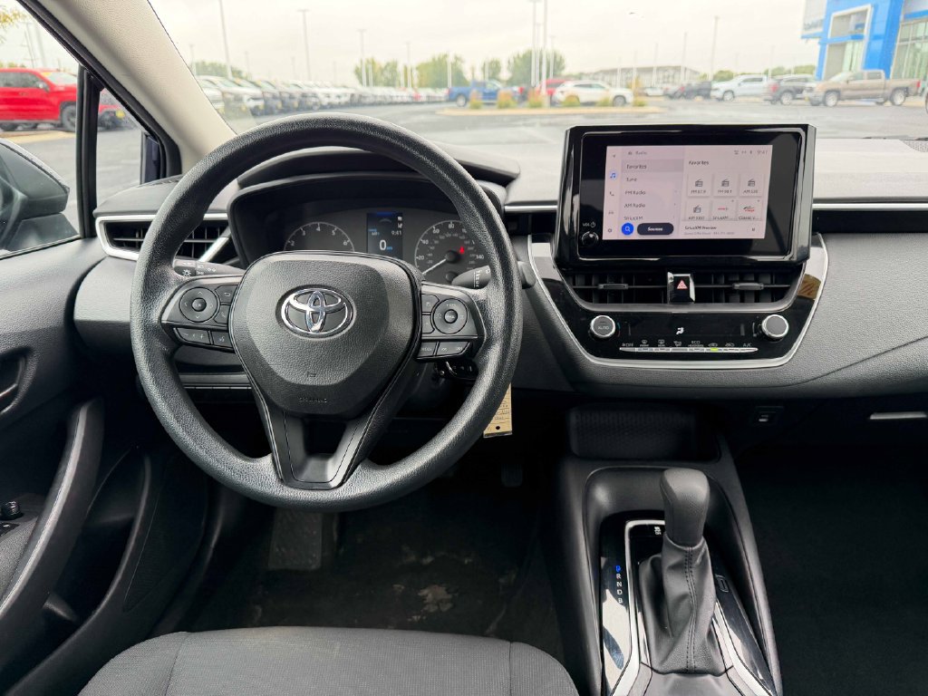 Used 2024 Toyota Corolla LE FWD image 30