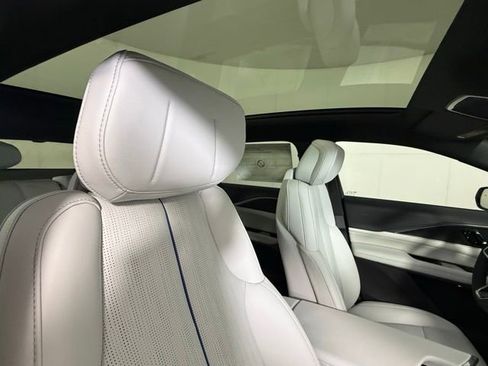 New 2026 Cadillac Lyriq Sport AWD/4WD image 37