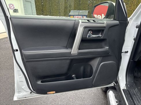 Used 2024 Toyota 4Runner SR5 Premium image 16