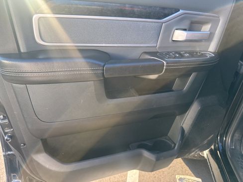 Used 2020 RAM 2500 Big Horn w/ Level 2 Equipment Group image 14