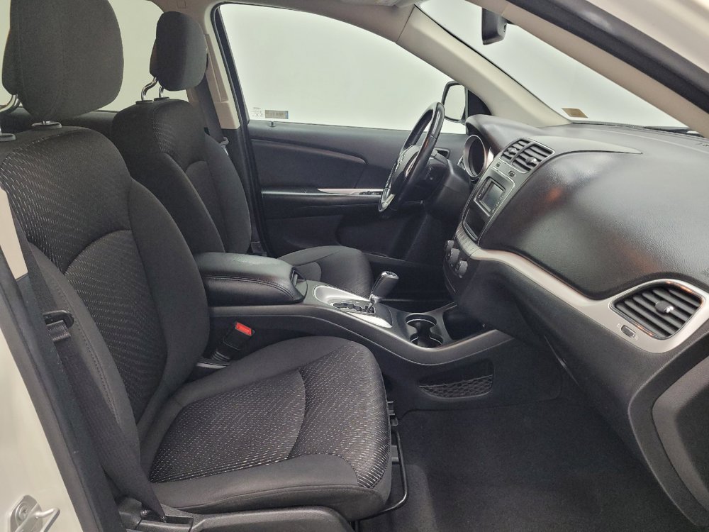 Used 2018 Dodge Journey SXT w/ Connectivity Group FWD image 21