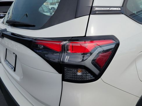 Used 2026 Subaru Forester AWD/4WD image 11