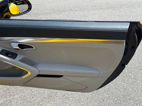 Used 2019 Porsche 911 Carrera RWD image 20