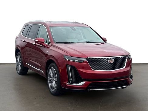 Certified 2024 Cadillac XT6 Premium Luxury w/ Technology Package AWD/4WD image 7